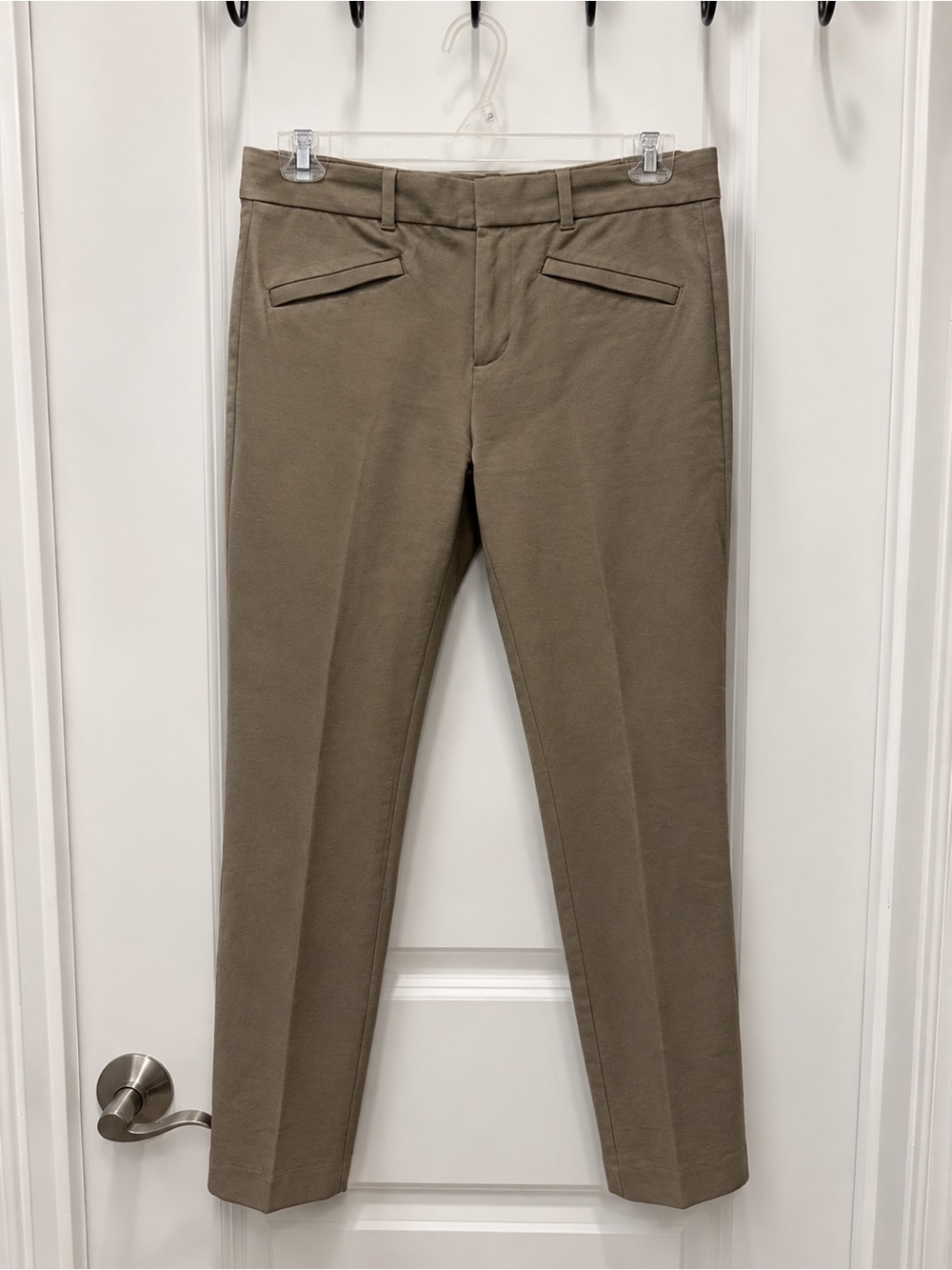 Women’s Slim Ankle Dress Pants in Tan